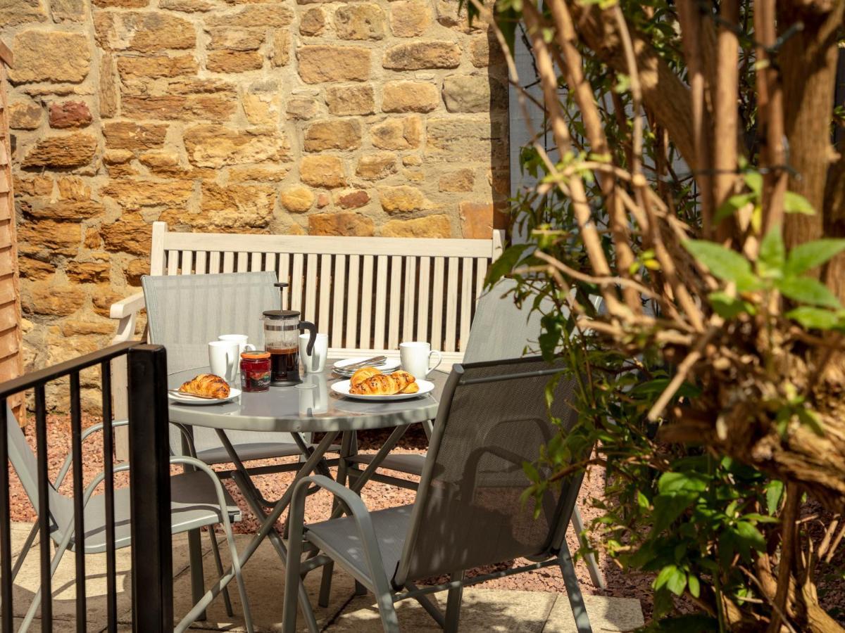Holiday home 1 Wesley Mews *